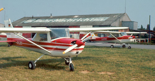 Meine Schul Cessna 150 D-EJEV